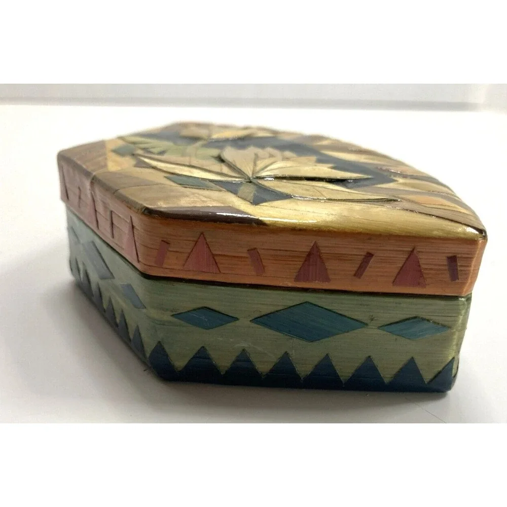 Vtg Set Of‎ 2 Handmade Nesting Trinket Boxes Lotus Flower Bamboo Inlay Lacquered
